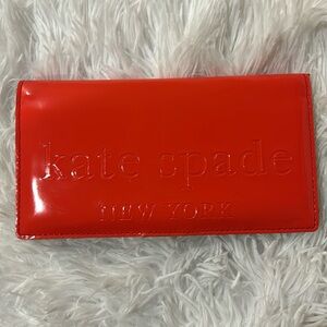 Kate Spade New York Wallet Patent Leather. Orange